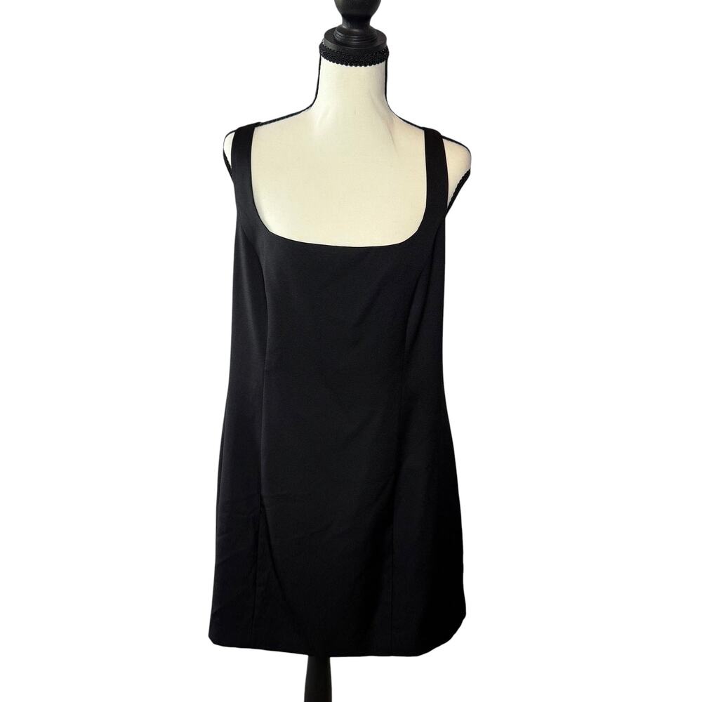Hyacinth House Black Sleeveless Square Neck Mini Shift Dress Women's L - Picture 2 of 5
